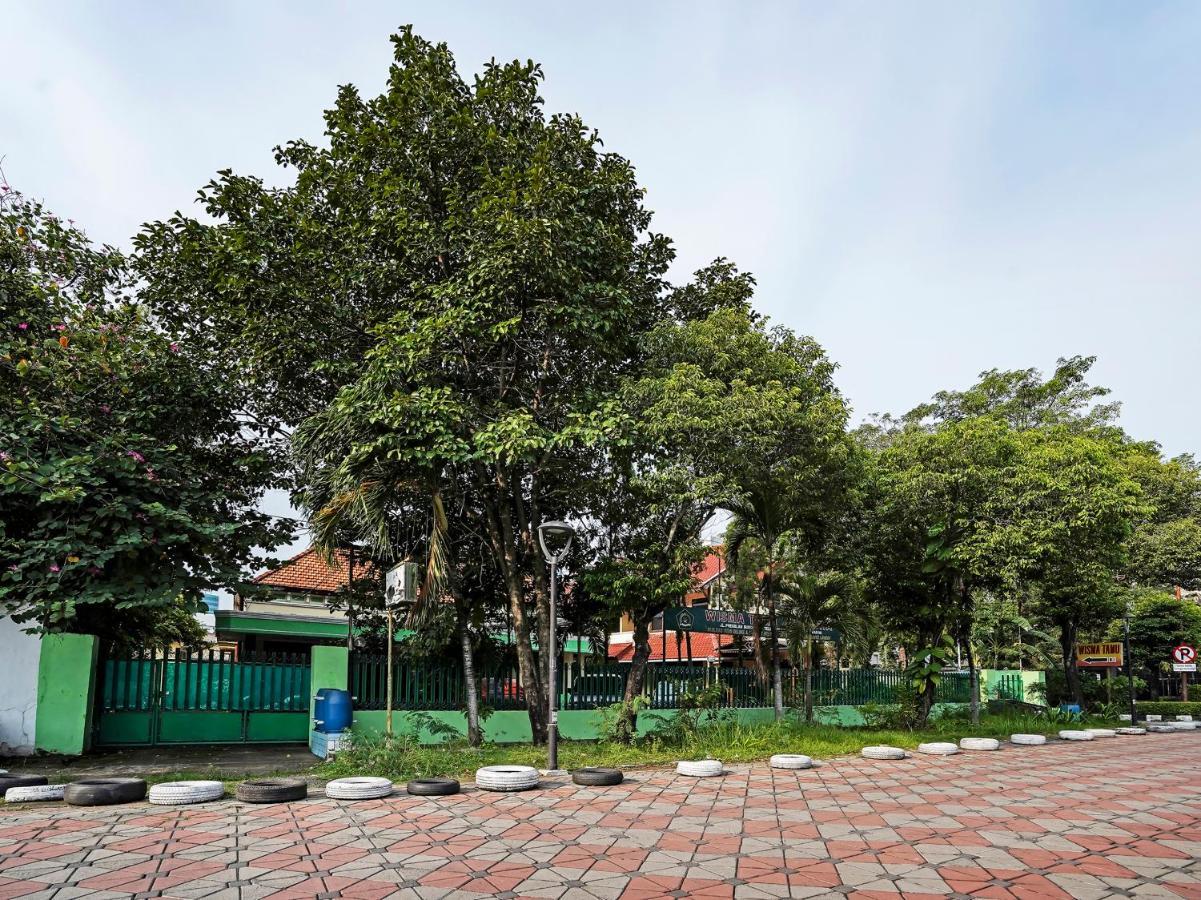 Oyo 90937 Tamu Syariah Hotel