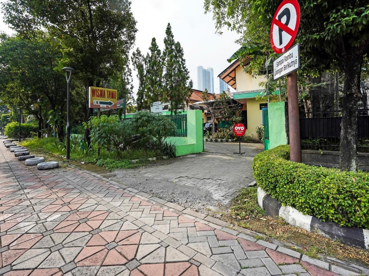 Oyo 90937 Tamu Syariah Hotel Surabaya